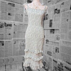 Altar'd State Cottagecore fairycore Floral Smocked Ruffle Midi Dress Large